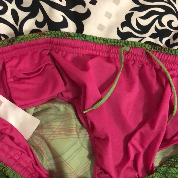 Reebok athletic shorts - Picture 3 of 3